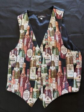 NADIA  90’s Multicolor Wine Bottle Tapestry Vest